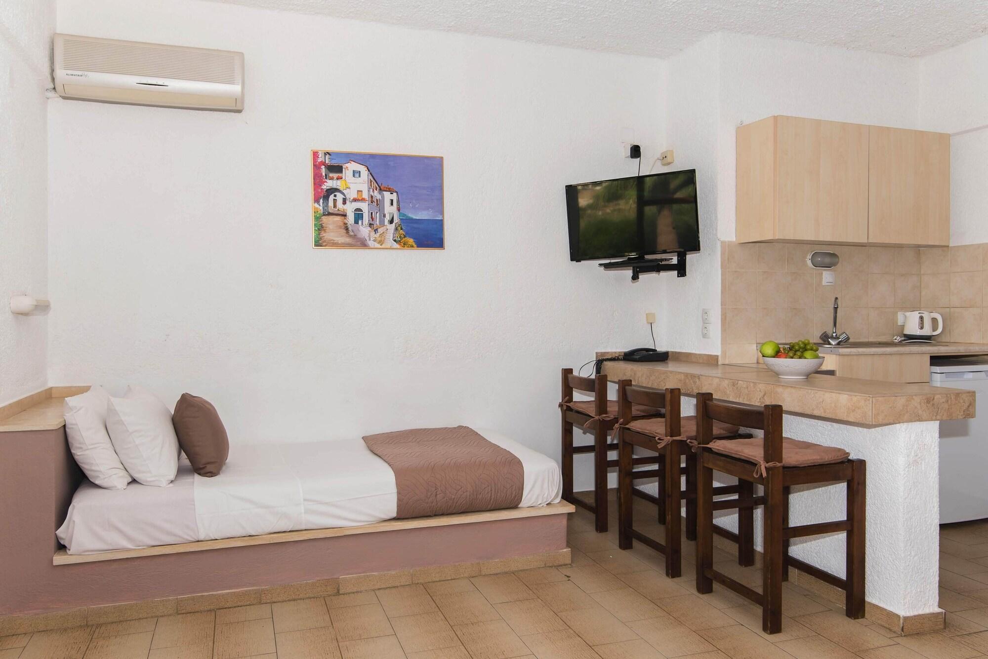 Aspro Hotel 헐소니소스 외부 사진